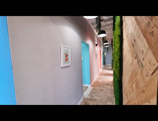 312M² BUSINESS CENTRE TO LET IN WOODSTOCK